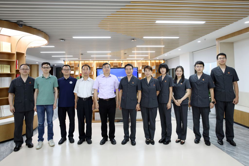 英国上市公司365