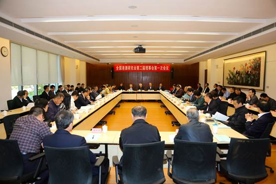 英国上市公司365