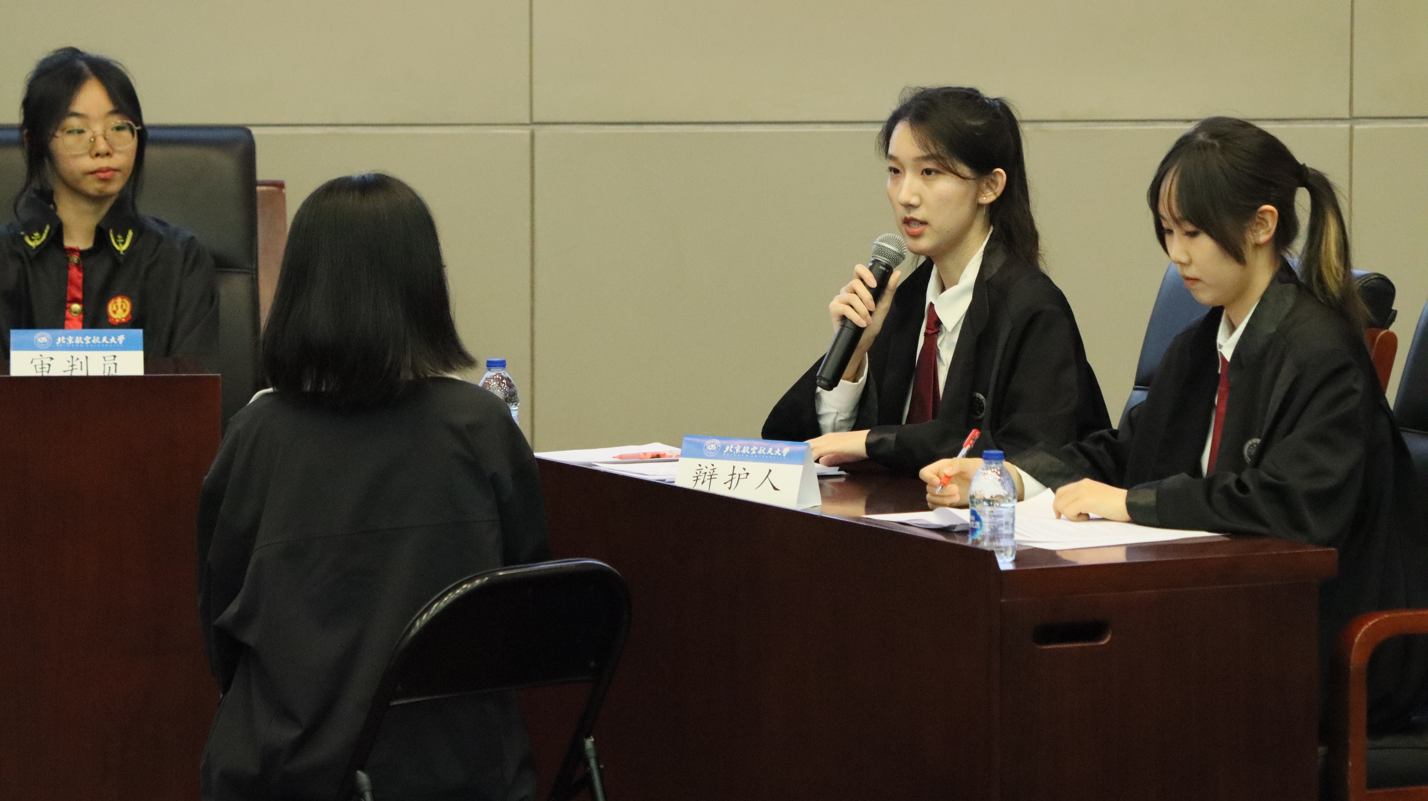 英国上市公司365